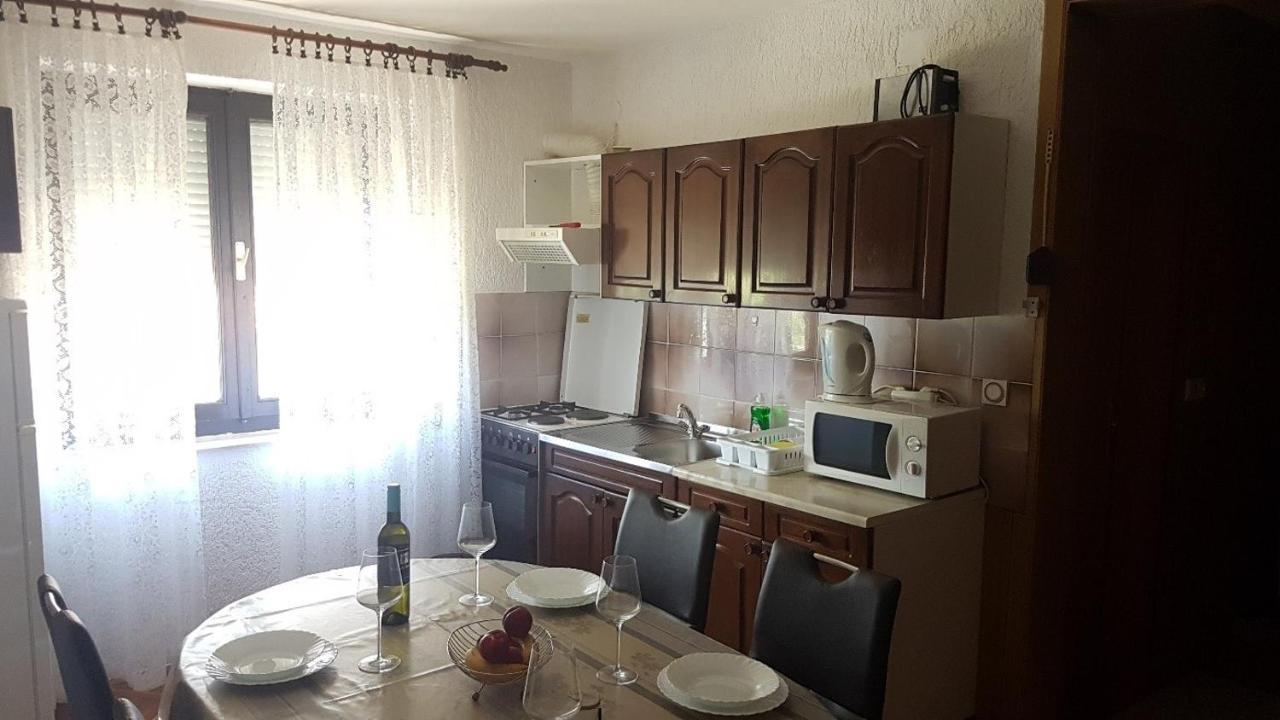 Apartments For Families With Children Lopar, Rab - 10402 Exterior foto